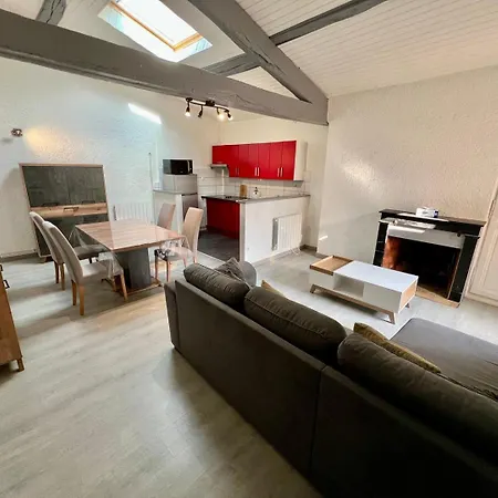 L 'echappee Du Clain Apartment Poitiers